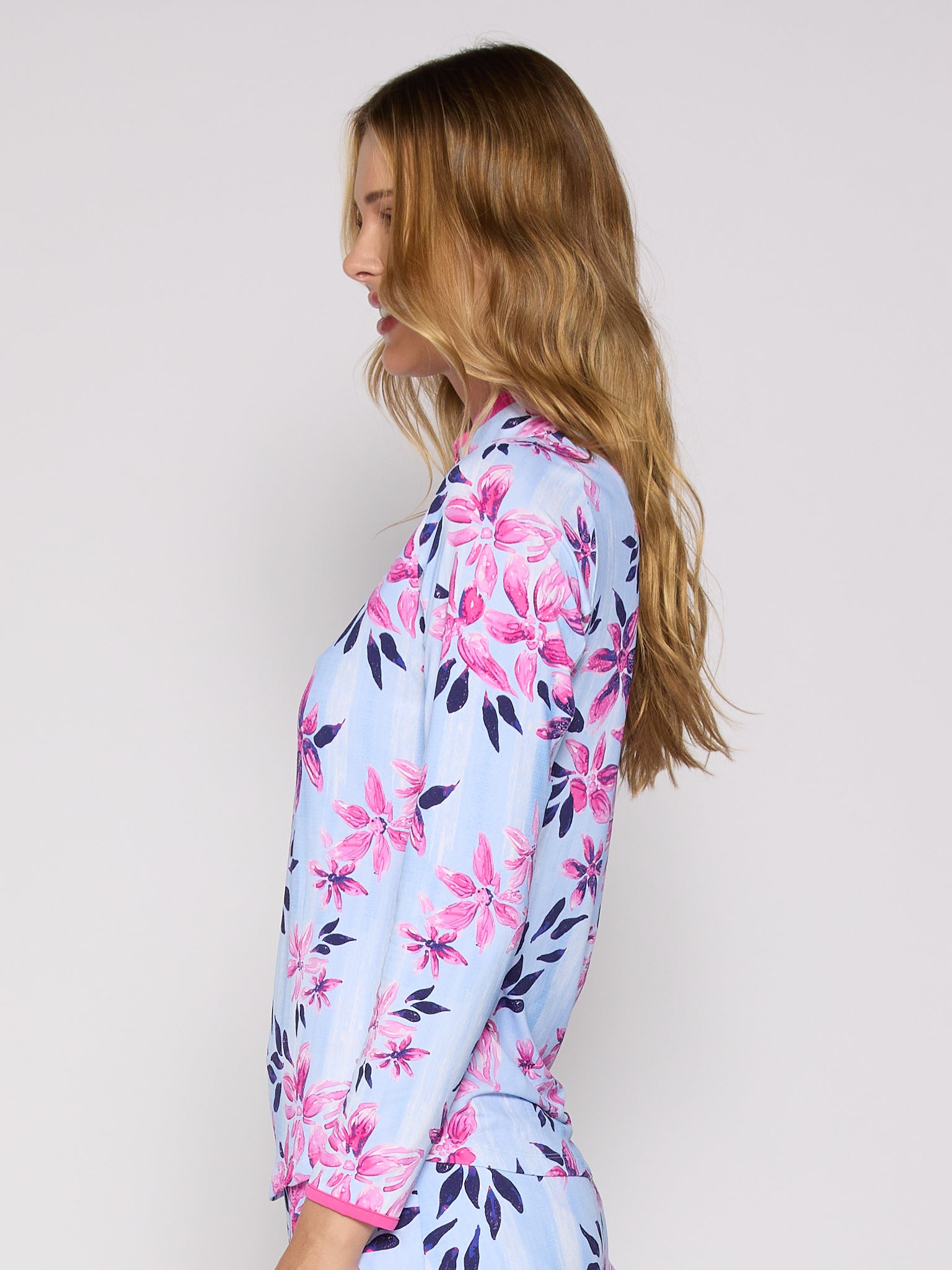 Color Block Trim Quarter Zip Long Sleeve Top In Bamboo - Image 3
